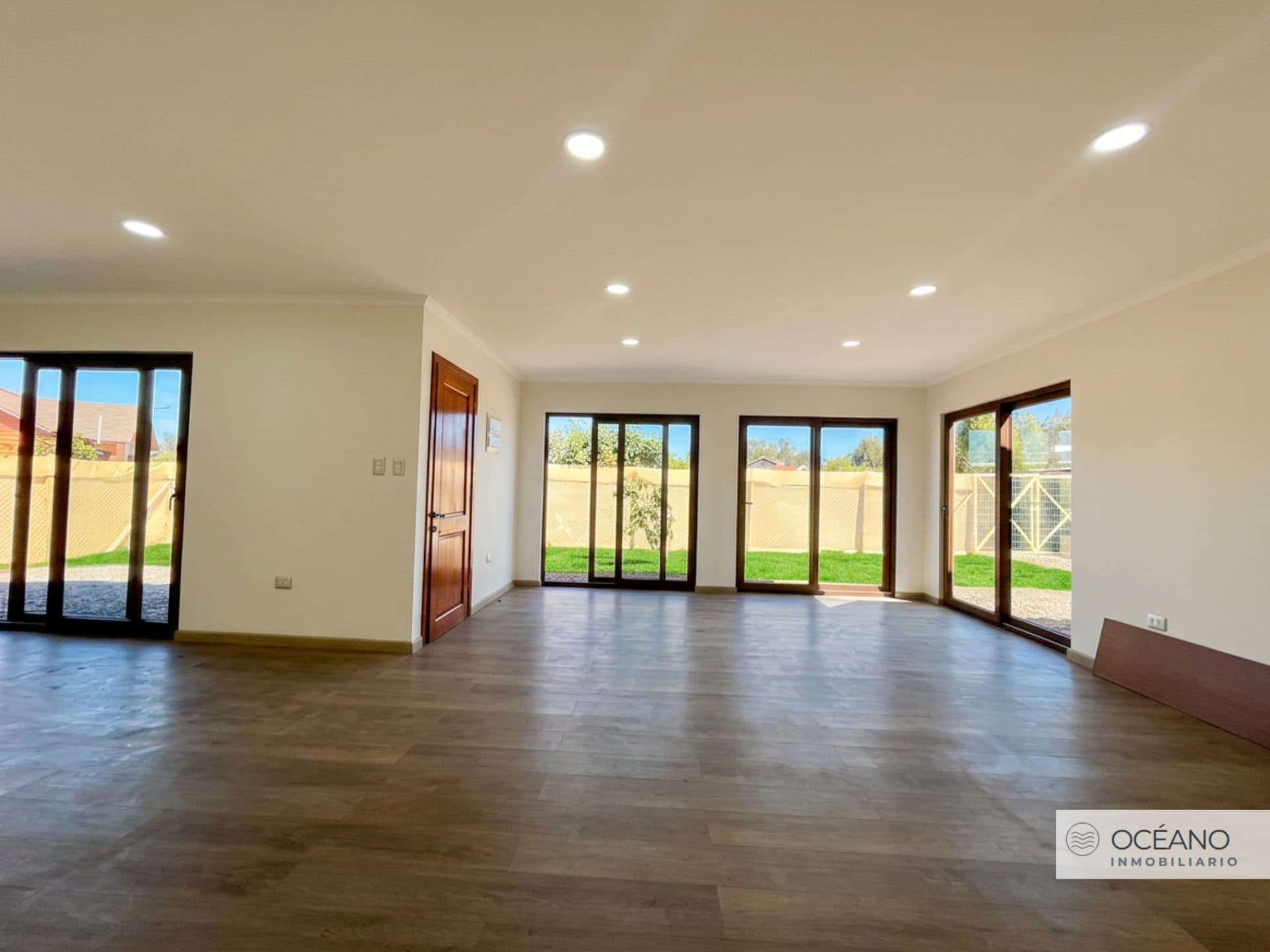 Arriendo Casa Nueva Sector Rio Maipo, Santo Domingo. - Imagen 2